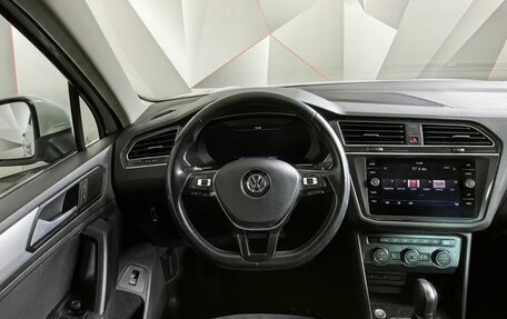 Volkswagen Tiguan II, 2017 год, 2 265 000 рублей, 16 фотография