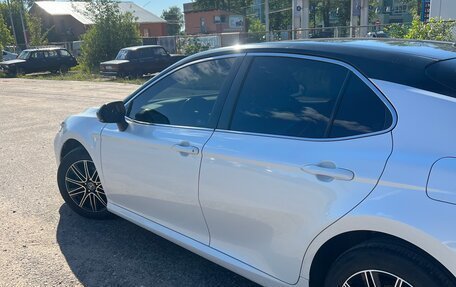 Toyota Camry, 2018 год, 3 050 000 рублей, 4 фотография