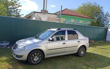 Renault Logan I, 2011 год, 670 000 рублей, 11 фотография