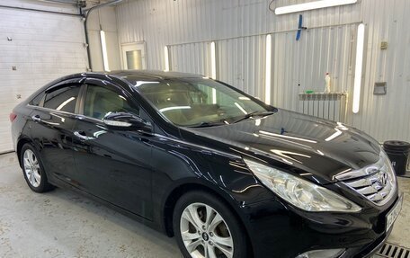 Hyundai Sonata VI, 2011 год, 1 300 000 рублей, 4 фотография