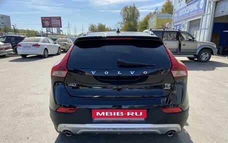 Volvo V40 Cross Country I, 2013 год, 1 625 000 рублей, 7 фотография