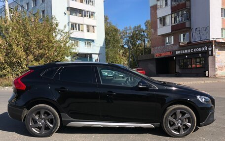 Volvo V40 Cross Country I, 2013 год, 1 625 000 рублей, 16 фотография