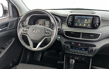 Hyundai Tucson III, 2020 год, 2 650 000 рублей, 24 фотография