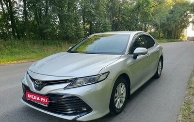 Toyota Camry, 2020 год, 3 100 000 рублей, 1 фотография