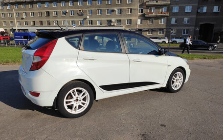 Hyundai Solaris II рестайлинг, 2012 год, 785 000 рублей, 5 фотография