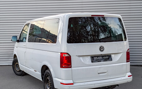 Volkswagen Caravelle T6 рестайлинг, 2019 год, 2 895 000 рублей, 7 фотография