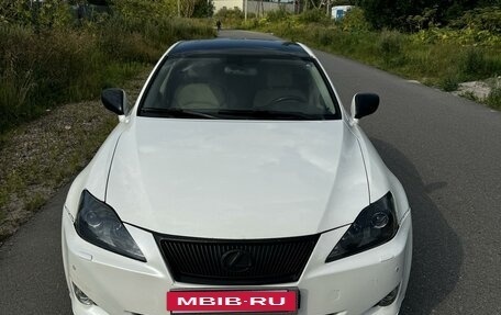 Lexus IS II рестайлинг 2, 2006 год, 1 200 000 рублей, 3 фотография