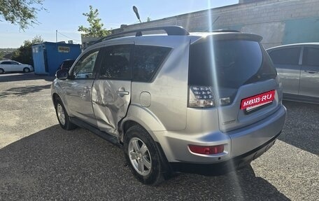 Mitsubishi Outlander III рестайлинг 3, 2011 год, 720 000 рублей, 7 фотография