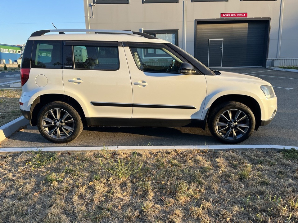 Skoda Yeti I рестайлинг, 2017 год, 1 490 000 рублей, 3 фотография