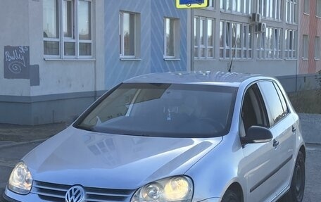 Volkswagen Golf V, 2007 год, 670 000 рублей, 2 фотография