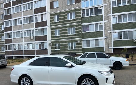 Toyota Camry, 2015 год, 2 250 000 рублей, 5 фотография