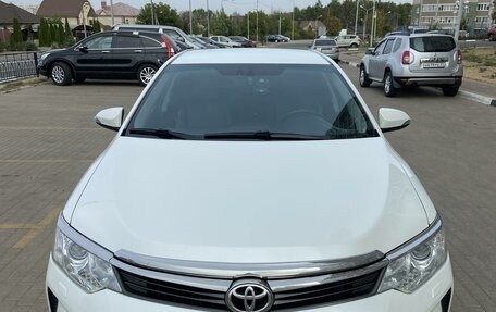 Toyota Camry, 2015 год, 2 250 000 рублей, 2 фотография