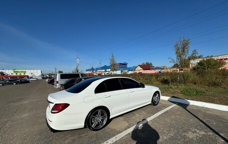 Mercedes-Benz E-Класс, 2016 год, 3 300 000 рублей, 2 фотография