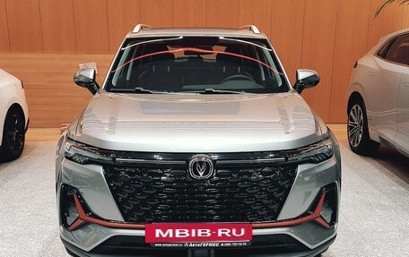 Changan CS35PLUS, 2024 год, 2 399 900 рублей, 2 фотография