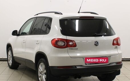 Volkswagen Tiguan I, 2010 год, 949 900 рублей, 5 фотография