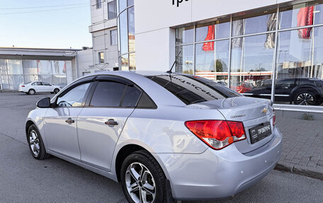 Chevrolet Cruze II, 2010 год, 598 000 рублей, 7 фотография