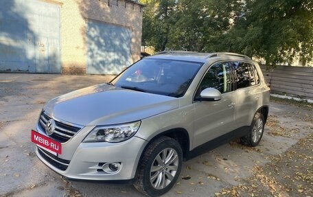 Volkswagen Tiguan I, 2010 год, 1 430 000 рублей, 2 фотография