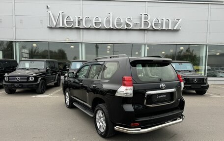 Toyota Land Cruiser Prado 150 рестайлинг 2, 2013 год, 3 680 000 рублей, 10 фотография