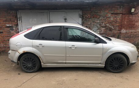 Ford Focus II рестайлинг, 2006 год, 320 000 рублей, 3 фотография