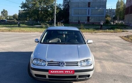 Volkswagen Golf IV, 2003 год, 370 000 рублей, 2 фотография