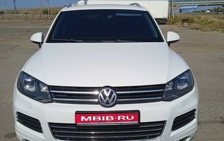 Volkswagen Touareg III, 2012 год, 2 500 000 рублей, 1 фотография