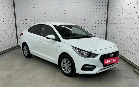 Hyundai Solaris II рестайлинг, 2019 год, 1 720 000 рублей, 2 фотография