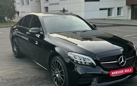 Mercedes-Benz C-Класс, 2019 год, 3 850 000 рублей, 3 фотография