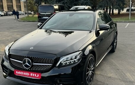 Mercedes-Benz C-Класс, 2019 год, 3 850 000 рублей, 2 фотография