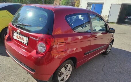 Chevrolet Aveo III, 2010 год, 600 000 рублей, 2 фотография