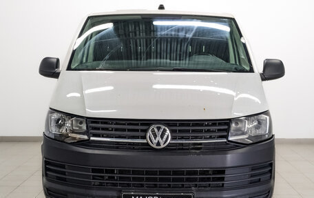 Volkswagen Transporter T6 рестайлинг, 2019 год, 1 570 000 рублей, 2 фотография