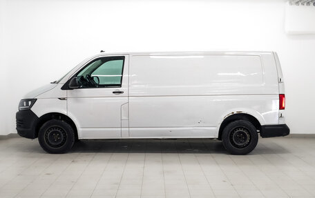 Volkswagen Transporter T6 рестайлинг, 2019 год, 1 570 000 рублей, 8 фотография