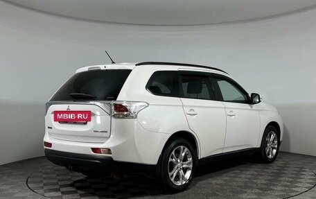 Mitsubishi Outlander III рестайлинг 3, 2012 год, 1 450 000 рублей, 5 фотография