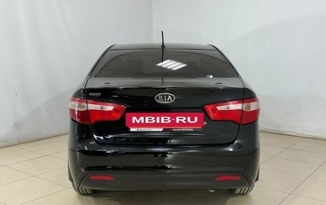 KIA Rio III рестайлинг, 2011 год, 834 000 рублей, 5 фотография