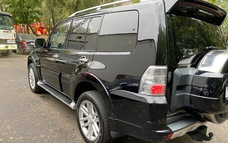 Mitsubishi Pajero IV, 2011 год, 2 150 000 рублей, 4 фотография