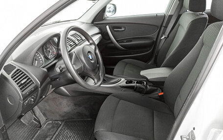 BMW 1 серия, 2011 год, 1 059 000 рублей, 16 фотография