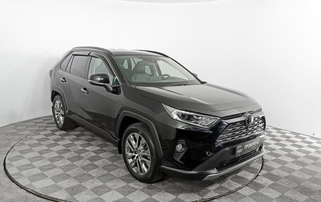 Toyota RAV4, 2021 год, 4 280 000 рублей, 3 фотография