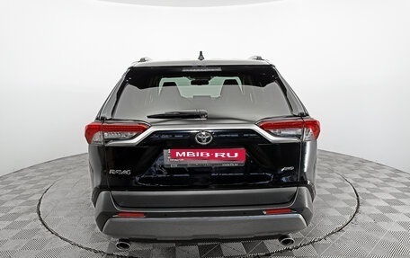 Toyota RAV4, 2021 год, 4 280 000 рублей, 6 фотография