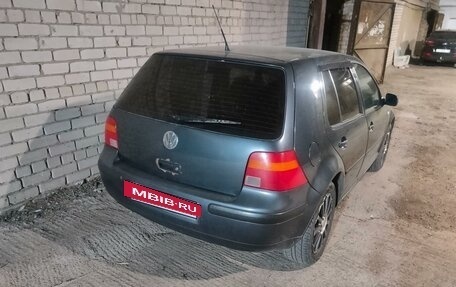 Volkswagen Golf IV, 2001 год, 270 000 рублей, 2 фотография