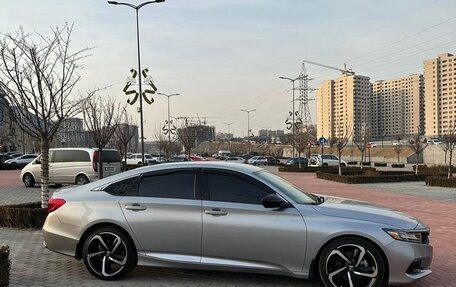 Honda Accord IX рестайлинг, 2022 год, 2 799 000 рублей, 7 фотография