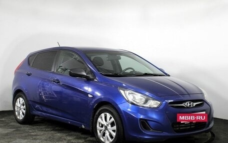 Hyundai Solaris II рестайлинг, 2011 год, 760 000 рублей, 3 фотография