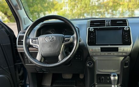 Toyota Land Cruiser Prado 150 рестайлинг 2, 2019 год, 5 700 000 рублей, 12 фотография