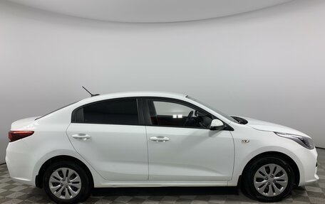 KIA Rio IV, 2019 год, 1 580 000 рублей, 4 фотография