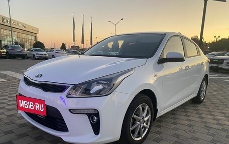 KIA Rio IV, 2020 год, 1 480 000 рублей, 2 фотография