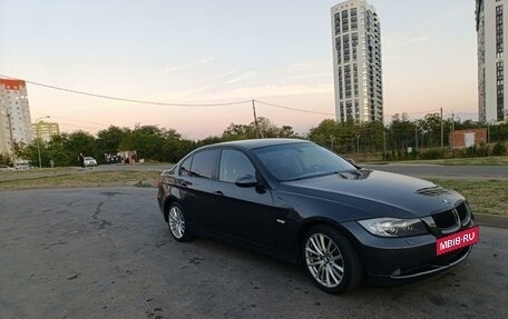 BMW 3 серия, 2005 год, 950 000 рублей, 2 фотография