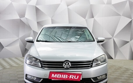 Volkswagen Passat B7, 2011 год, 1 250 000 рублей, 2 фотография