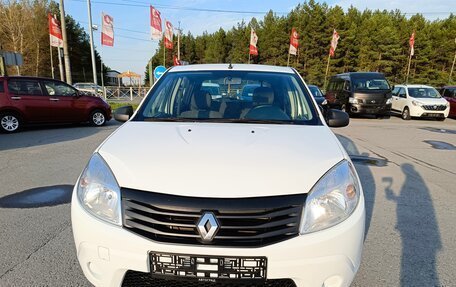 Renault Sandero I, 2013 год, 629 000 рублей, 2 фотография