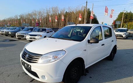 Renault Sandero I, 2013 год, 629 000 рублей, 3 фотография