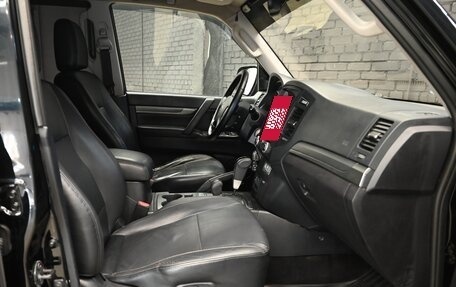 Mitsubishi Pajero IV, 2011 год, 2 325 000 рублей, 12 фотография