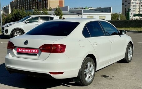 Volkswagen Jetta VI, 2013 год, 1 200 000 рублей, 3 фотография