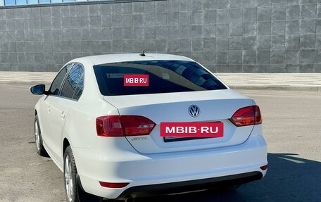 Volkswagen Jetta VI, 2013 год, 1 200 000 рублей, 4 фотография